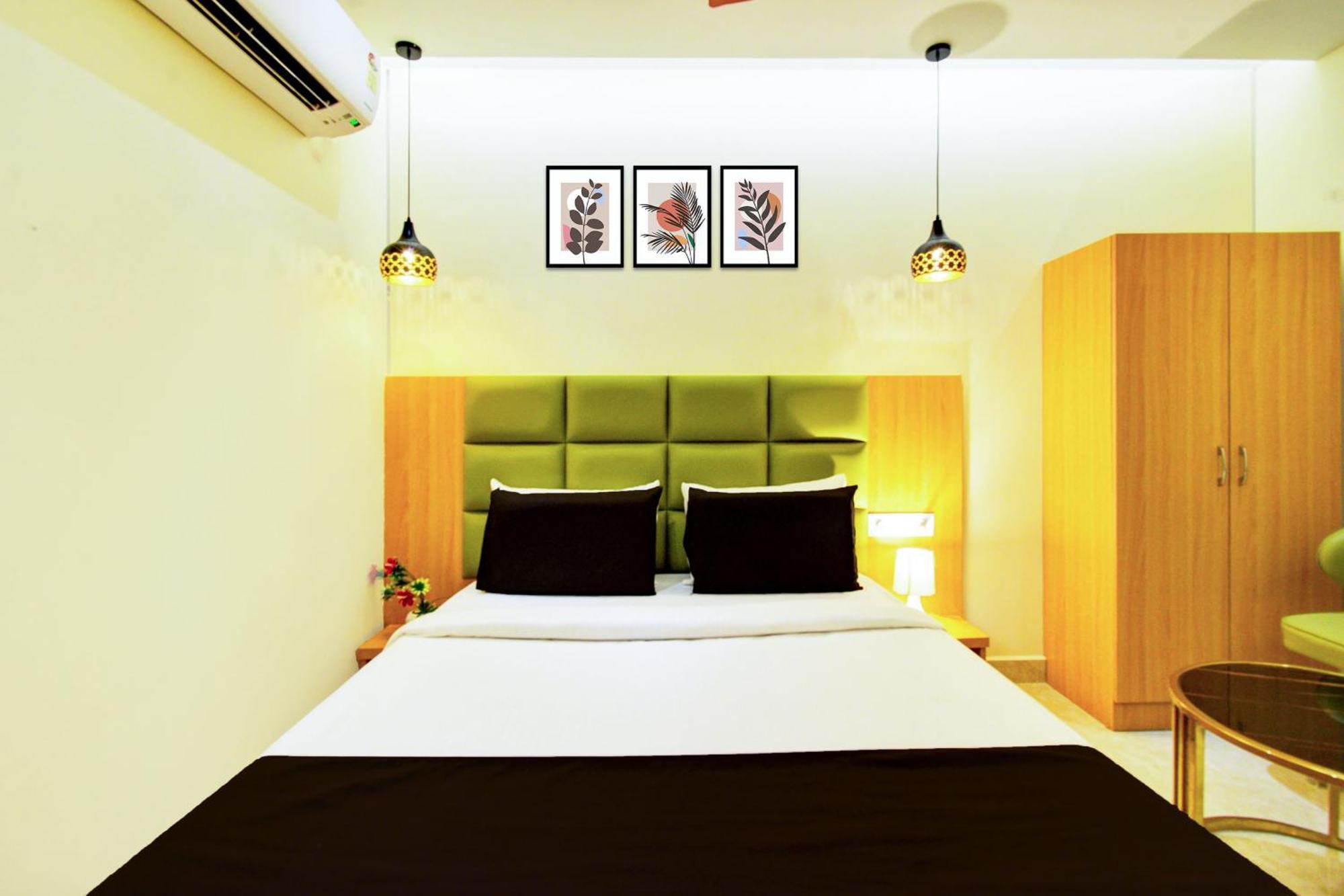 Hotel O Svs Suites Luxury Rooms Trimulgherry エクステリア 写真
